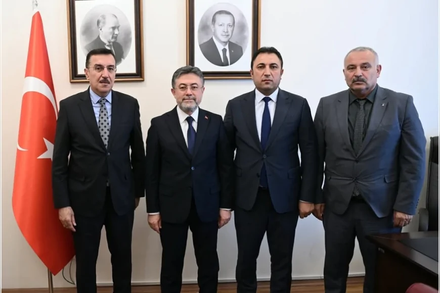 AK Parti Malatya Milletvekili Bülent Tüfenkci, Kuluncak’ın tarım ve hayvancılık taleplerini Bakan Yumaklı’ya iletti