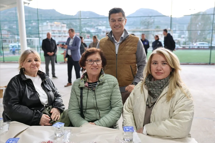 Marmaris Belediye Başkanı Acar Ünlü: “Anneler sevginin ve şefkatin en güçlü temsilcileridir”