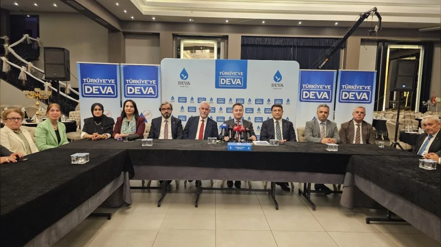 DEVA Partisi Genel Başkanı Ali Babacan: “Türkiye’de ekonomi kadar adalet ve yönetim krizi de var”