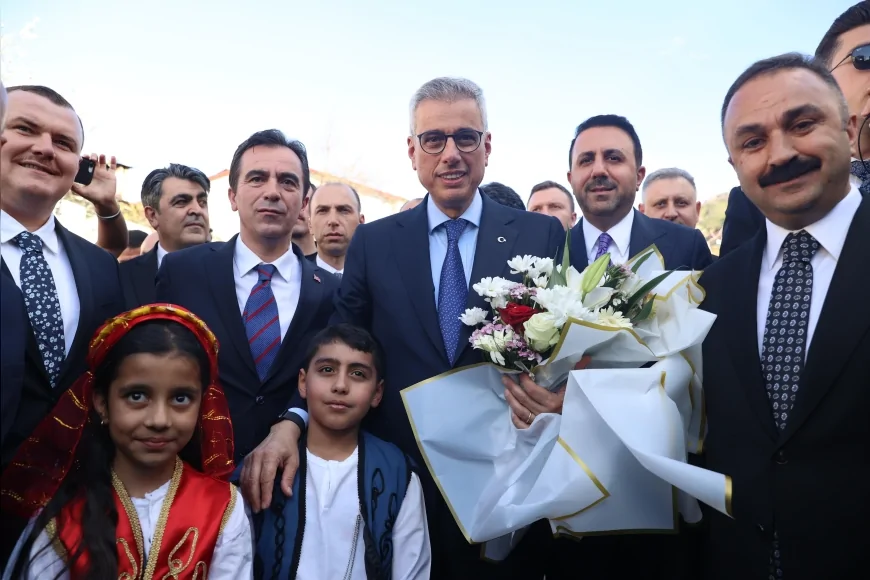Sağlık Bakanı Prof. Dr. Kemal Memişoğlu: “Mutki’deki yeni hastanemizi 2026 yılında hizmete açacağız”