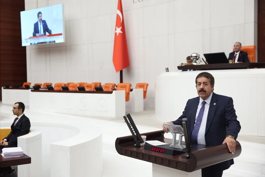 AK Parti Erzurum Milletvekili Av. Abdurrahim Fırat: “Başıboş sokak köpekleri için Erzurum modeli tüm illerde uygulanmalı”