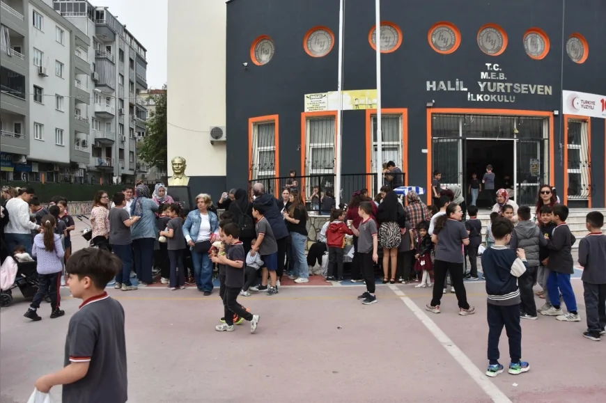 Halil Yurtseven İlkokulu’nda Düzenlenen Kermes Dayanışma ve Eğitim İçin Yoğun İlgi Gördü