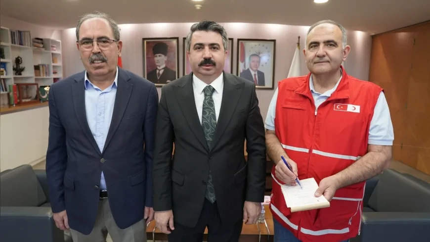 Yıldırım Belediye Başkanı Oktay Yılmaz: “Türk Kızılay aracılığıyla kurban bağışımızı ihtiyaç sahiplerine ulaştırmanın huzurunu yaşıyoruz”