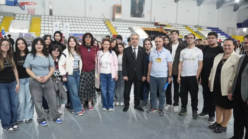 Ege Üniversitesi “28. Tanıtım Günleri”nde Aday Öğrencileri Kampüste Buluşturdu