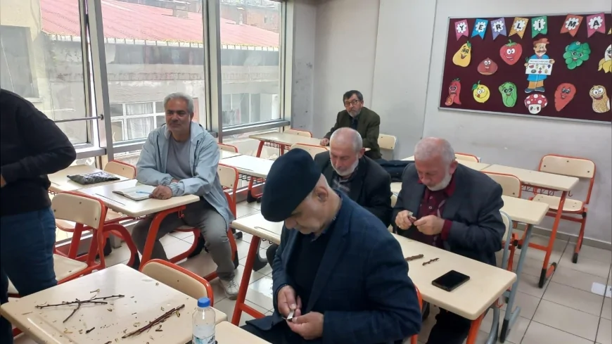 Ordu Büyükşehir Belediyesi’nin Meyve Ağaçlarında Aşılama Kurslarına Üreticilerden Yoğun İlgi