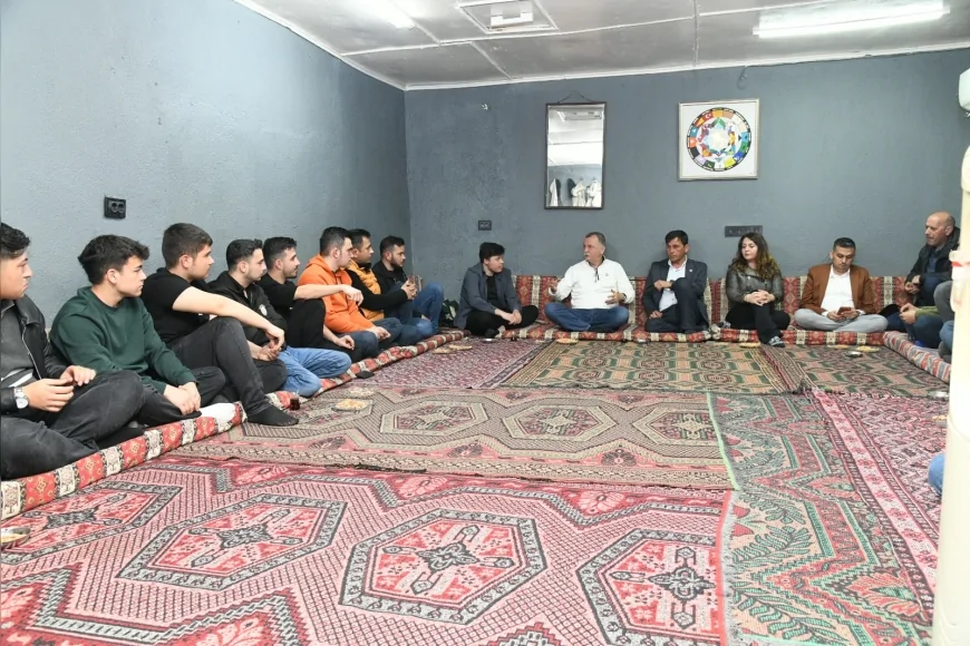 Yunusemre Belediye Başkanı Semih Balaban: “Kırsaldaki gençlerin hayatına dokunmak çok değerli”