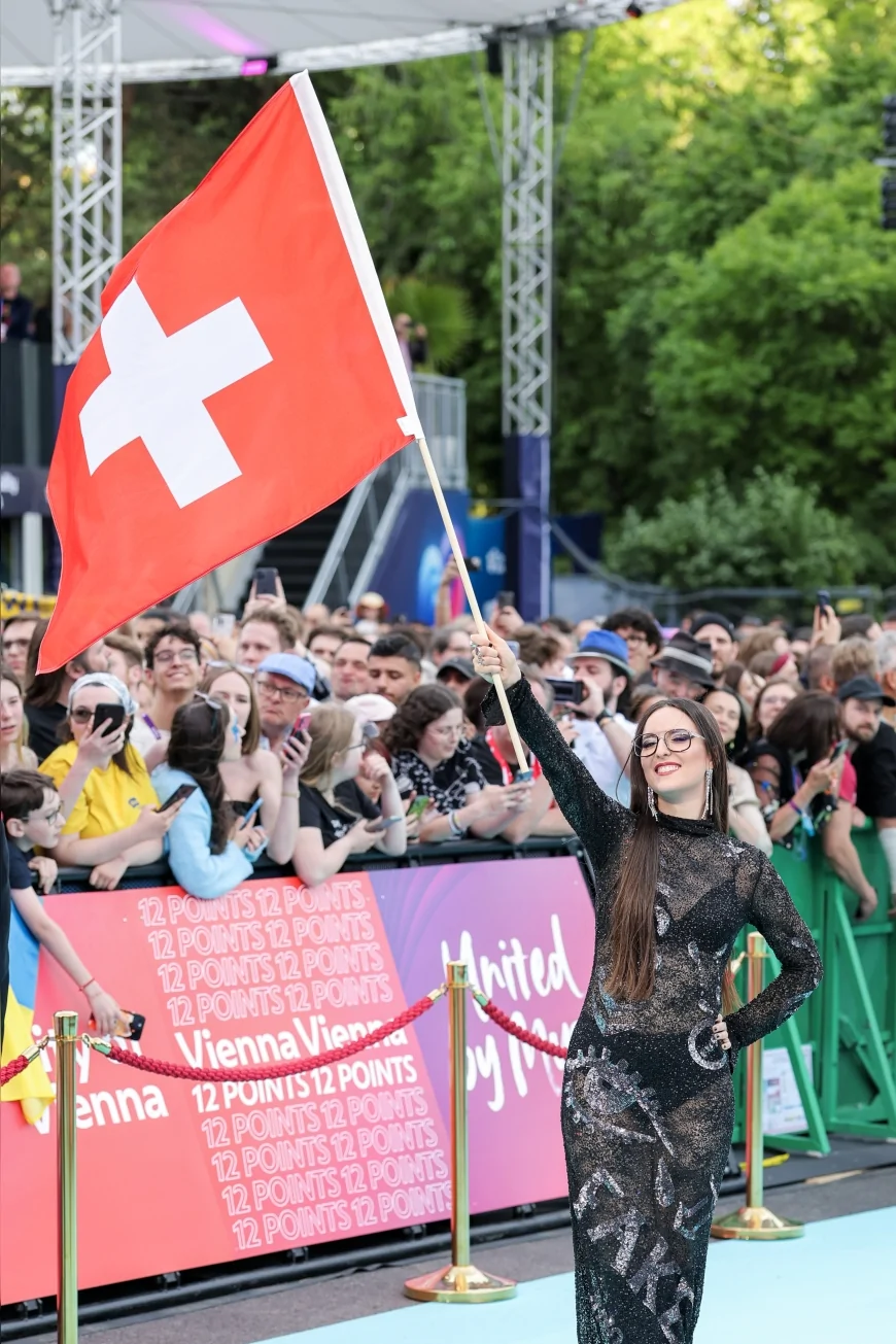 İsviçre’yi Eurovision 2026’da temsil eden Veronica Fusaro “Alice” ile kimlik arayışını sahneye taşıdı