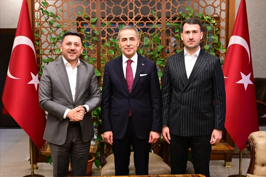 Nevşehir Belediye Başkanı Rasim Arı, Vali Hüseyin Kök’e Hayırlı Olsun Ziyaretinde Bulundu