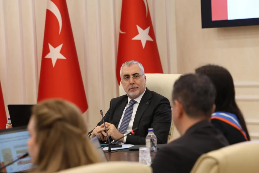 Çalışma ve Sosyal Güvenlik Bakanı Prof. Dr. Vedat Işıkhan: “Kadın istihdamını artıracak politikaları değerlendirdik”