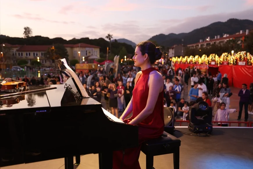 Marmaris Belediye Başkanı Acar Ünlü: “Latin Fest Marmaris’in Uluslararası Tanıtımına Önemli Katkı Sundu”