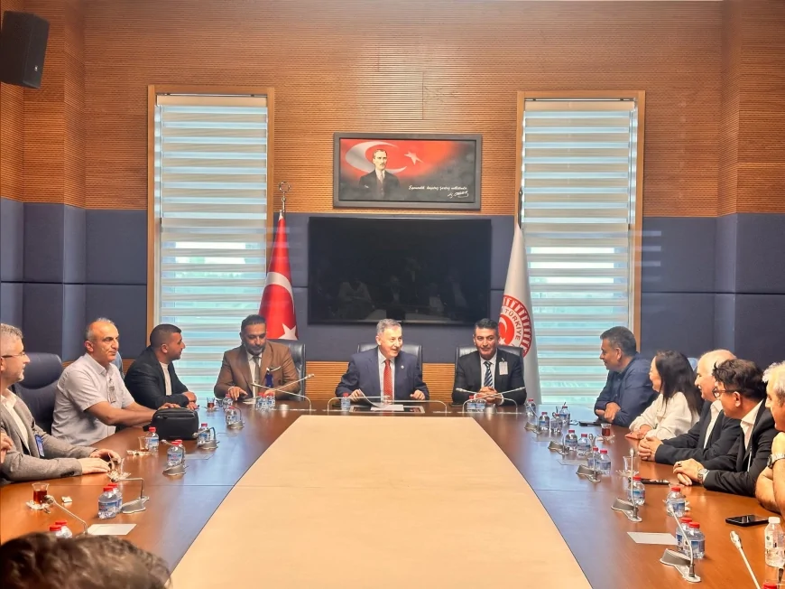 Yeniyol Partisi Grup Başkanvekili Selçuk Özdağ: “Yıkımları durdurun, vatandaşlarımızı daha fazla mağdur etmeyin”