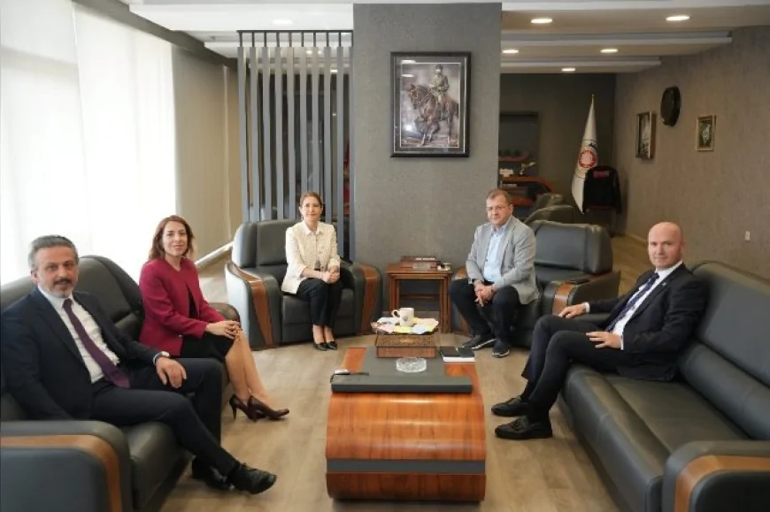 Türk Eximbank Yetkilileri Çorum TSO’da İhracat Finansmanı ve Kredi Desteklerini Anlattı
