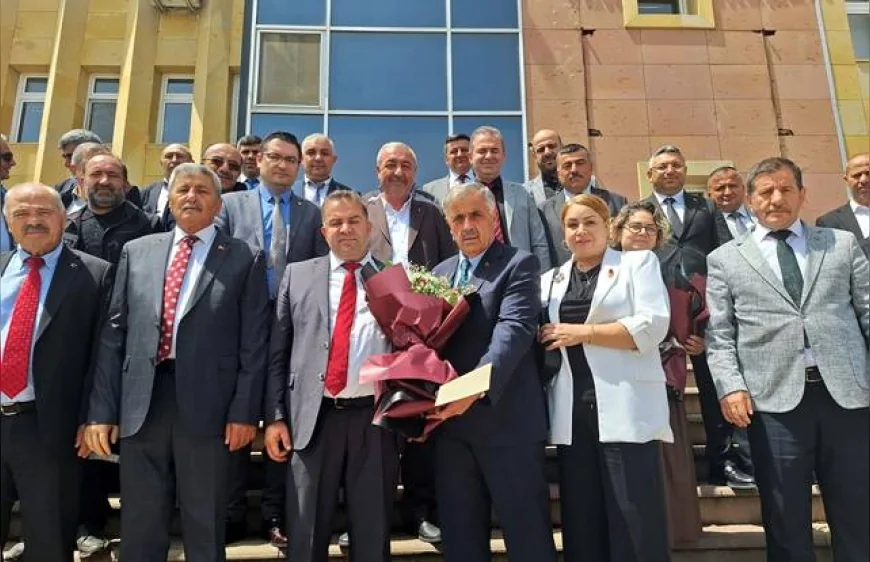ÇESOB Başkanı Recep Gür Mazbatasını Aldı: “Kapımız Ve Gönlümüz Açık”