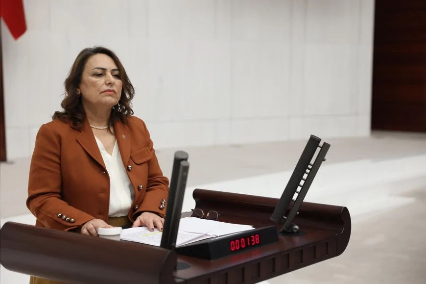 CHP Adana Milletvekili Dr. Müzeyyen Şevkin: “Kozan afet bölgesi ilan edilmeli, çiftçi yalnız bırakılmamalı”