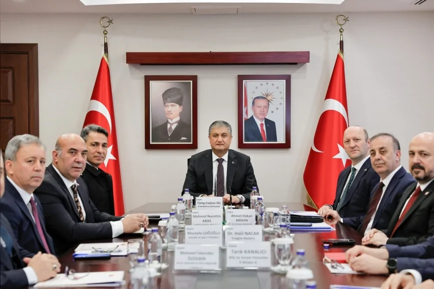Karabük Valisi Mustafa Yavuz: “Güvenli okul güçlü bir gelecek ve huzurlu toplum demektir”