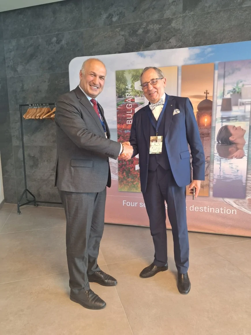 World Longevity Forum Kurucusu Gerontolog Dr. Kemal Aydın HEALTHXCHANGE Summit 2026’da Yalova Vizyonunu Anlattı