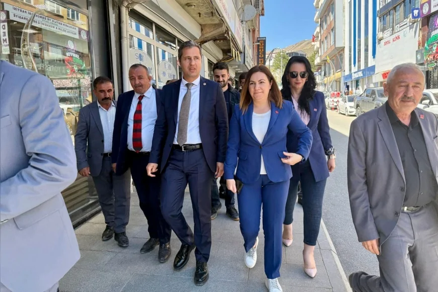 CHP PM Üyesi Deniz Yücel: “Hakkârililer çok şey istemiyor, sadece eşit yurttaşlık ve insanca yaşam istiyorlar”