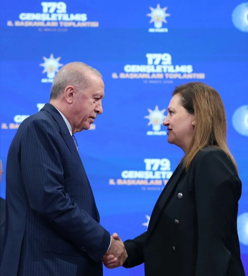 Aile ve Sosyal Hizmetler Bakanı Mahinur Özdemir Göktaş: “Toplumun değer yargılarına saygı duyanlarla aynı yolda yürüyeceğim”