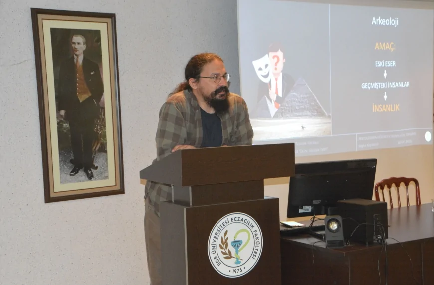 EÜ’de konuşan Arş. Gör. Baykal Başdemir: “Arkeoloji bir nevi olay yeri incelemesidir”