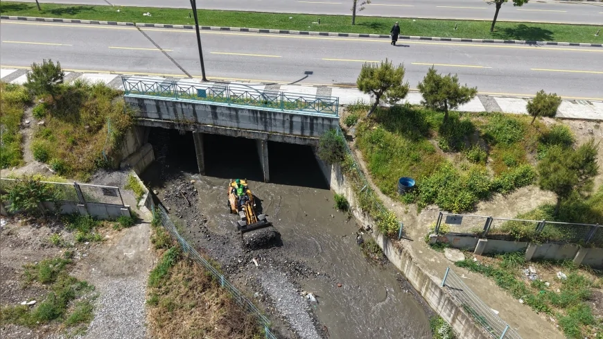 Manisa Büyükşehir Belediye Başkanı Besim Dutlulu: “Hemşehrilerimizin Can Güvenliği İçin Dere Temizliklerini Sürdürüyoruz”
