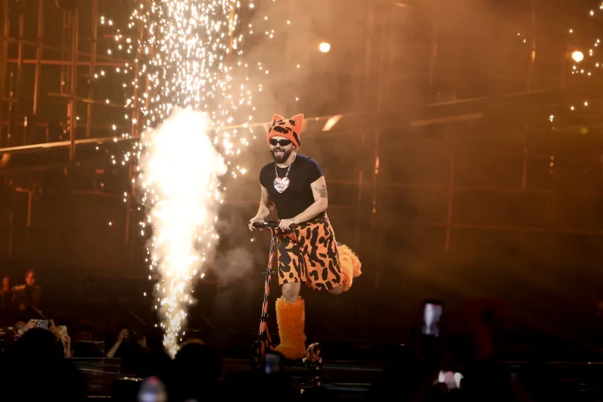 Eurovision 2026 Birinci Yarı Finalinde Akylas Sahnesi Görsel Şovuyla Dikkat Çekti