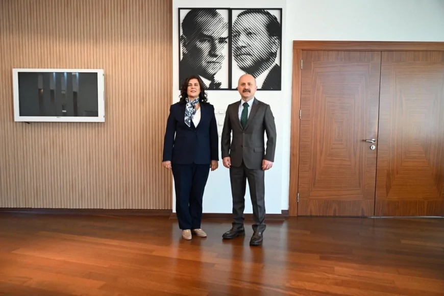 AYDIN VALİSİ DR. OSMAN VAROL’DAN BAŞKAN ÖZLEM ÇERÇİOĞLU’NA NEZAKET ZİYARETİ!