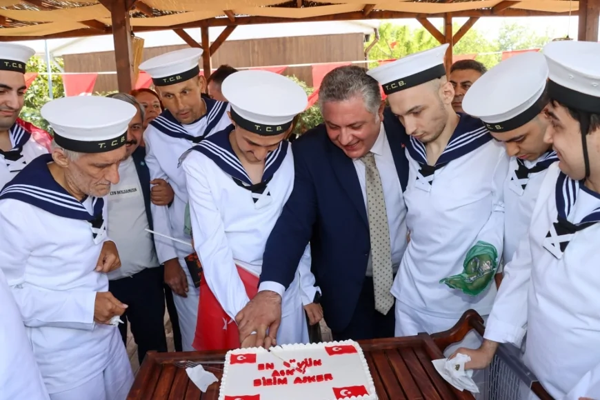 Yalova Belediye Başkanı Mehmet Gürel: “Özel bireylerimizin mutluluğuna ortak olmak tarifsiz bir duygu”