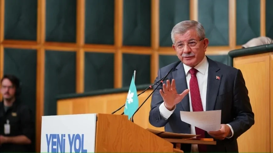 Gelecek Partisi Genel Başkanı Ahmet Davutoğlu: “Türkiye’de ahlaki çürüme ve zihni çölleşme yaşanıyor”