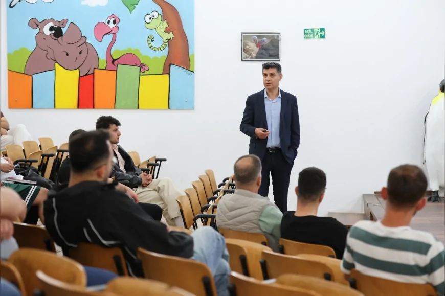 Bursa Büyükşehir Belediyesi evcil hayvan işletmelerine yönelik eğitim programı düzenledi