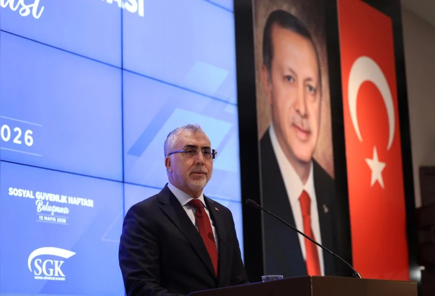 Çalışma ve Sosyal Güvenlik Bakanı Prof. Dr. Vedat Işıkhan: “Sosyal güvenlik sistemi güçlü devlet ile güçlü millet arasındaki en önemli güven köprüsüdür”