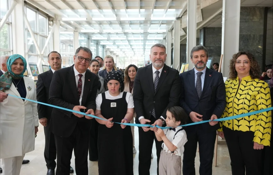 MEB Bakan Yardımcısı Cihad Demirli: “Özel bireylere sunulan imkânlar bir lütuf değil haktır”