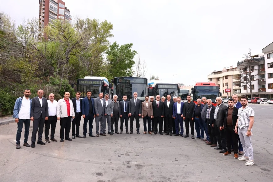 Çankaya Belediye Başkanı Hüseyin Can Güner halk otobüsü esnafıyla dayanışma kahvaltısında buluştu
