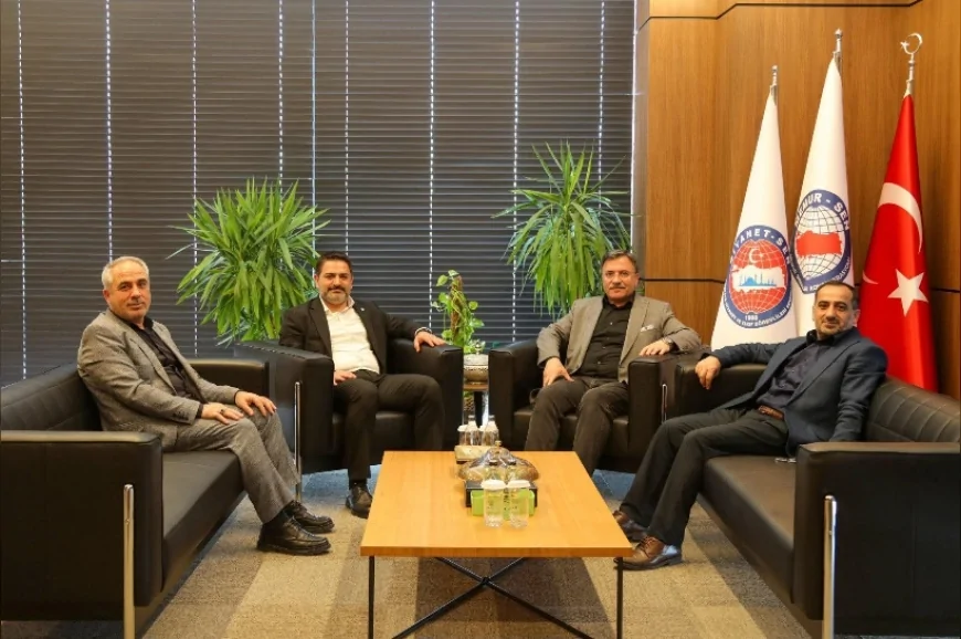 Memur-Sen Çorum İl Temsilcisi Fatih Okumuş’tan Diyanet-Sen Genel Başkanı Ali Yıldız’a ziyaret