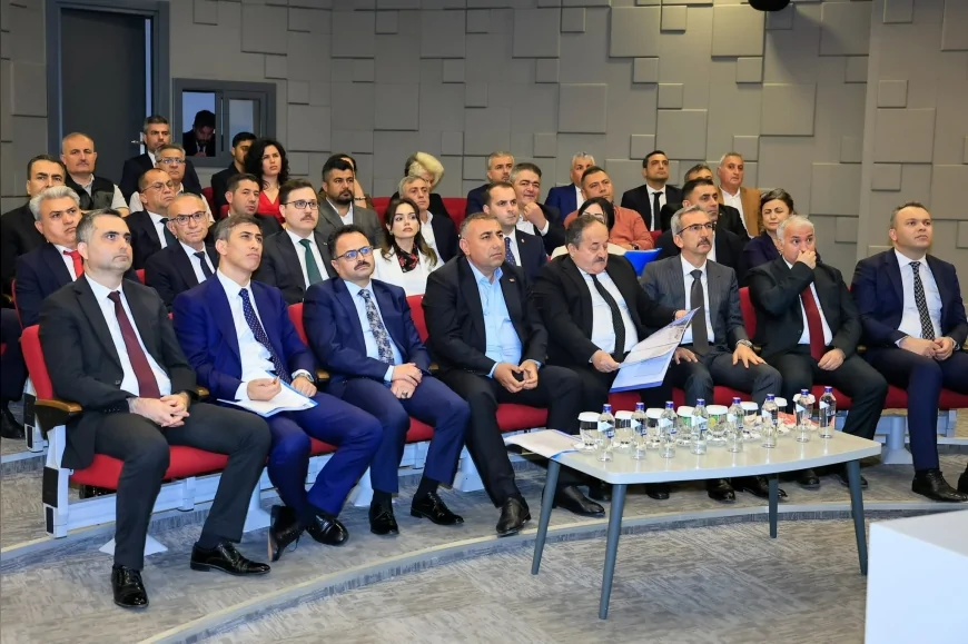Adana Valisi Mustafa Yavuz: “Kimliklendirilmemiş Sokak Hayvanları İçin Kırsalda Tarama Başlatılacak”