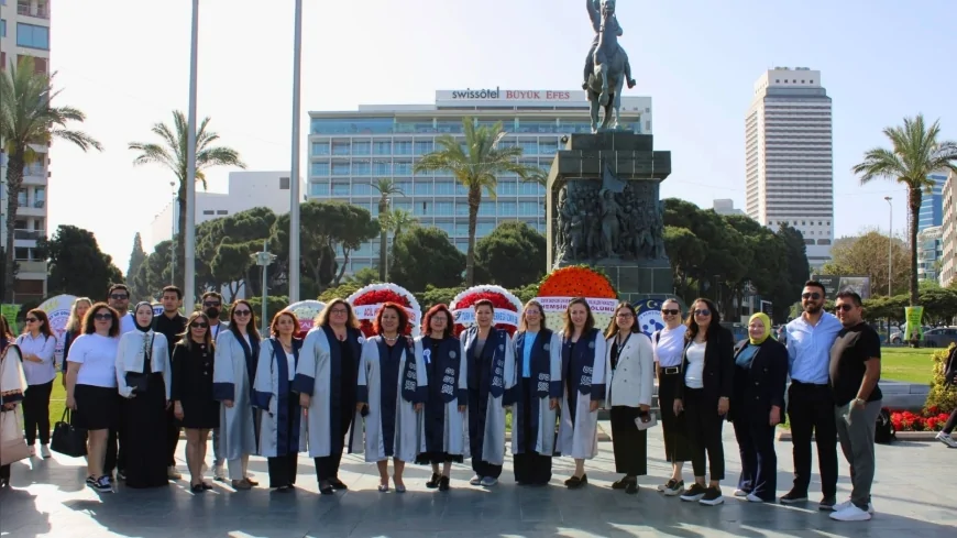 Rektör Yardımcısı Prof. Dr. Tahir Yağdı: “Bu zor şartlarda bu görevi ancak sevgiyle yapabilirdiniz” Ege Üniversitesi’nde Dünya Hemşireler Günü kutlandı
