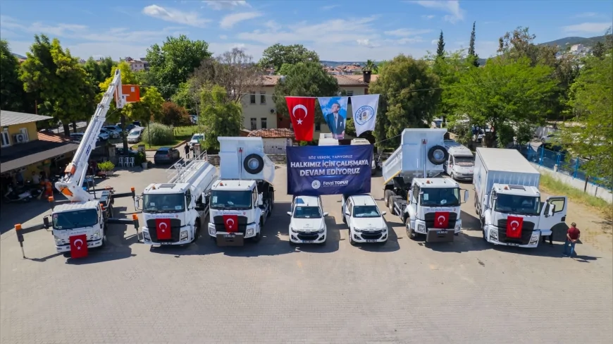 MİLAS BELEDİYE BAŞKANI FEVZİ TOPUZ: “21 YENİ ARAÇLA HİZMET AĞIMIZI DAHA DA GÜÇLENDİRECEĞİZ”