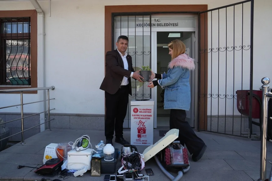 Keçiören Belediyesi’nin elektronik atık kampanyasında KEÇMEK kursiyerlerinden yoğun destek