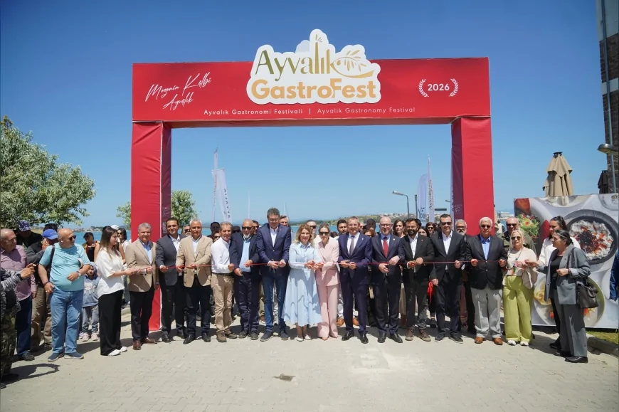 Ayvalık’ta 2. Uluslararası GastroFest Yoğun Katılımla Kapılarını Açtı