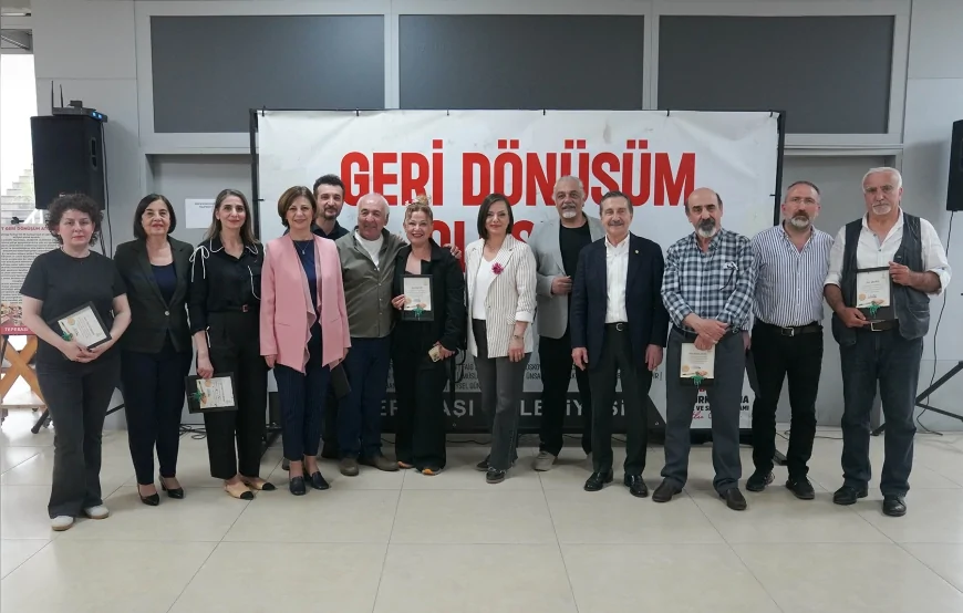 Tepebaşı Belediye Başkanı Dt. Ahmet Ataç: “Seçkinlere değil halka dönük yapılan işler yaşıyor, sanat iyileştirir”