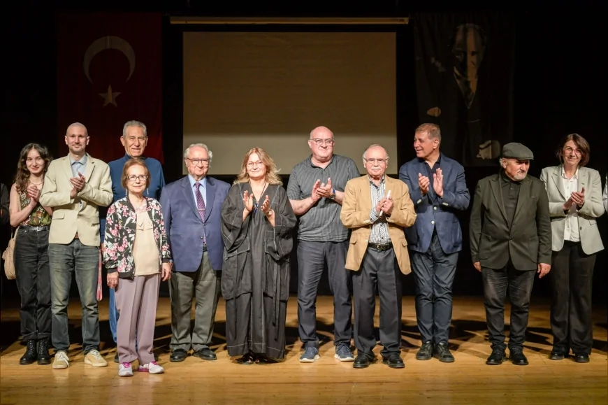 İzmir Büyükşehir Belediye Başkanı Dr. Cemil Tugay: “İzmir Bir Miras Ve O Mirası Anlamak Lazım”