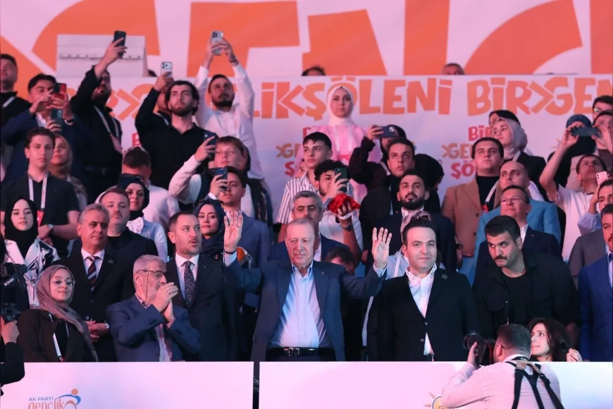 AK Parti Malatya Gençlik Kolları İl Başkanı M. Kağan Mercan: “Cumhurbaşkanımıza Olan Sevdamız Mesafe Tanımıyor”
