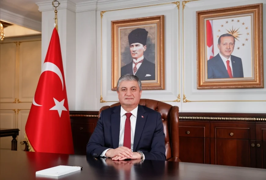 Adana Valisi Mustafa Yavuz: “19 Mayıs, Milletimizin Kendi Kaderine Sahip Çıkışının Adıdır”