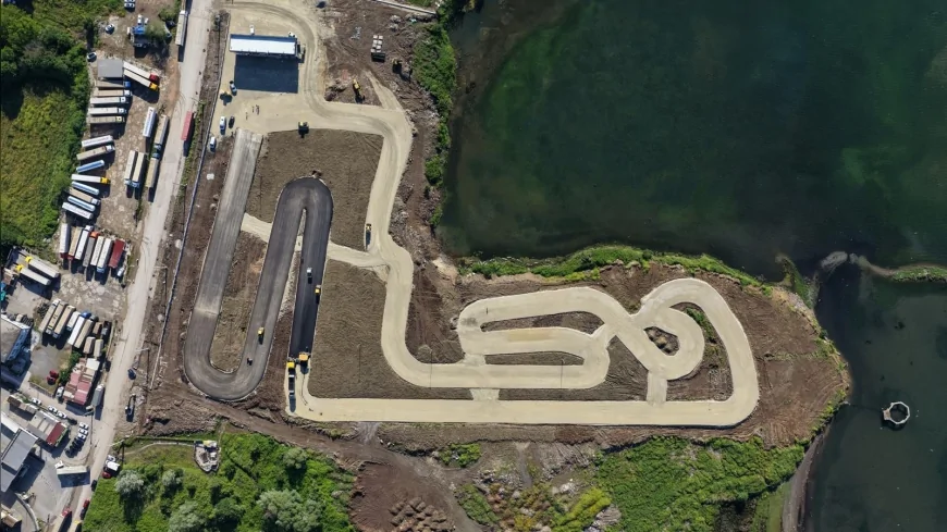 Başiskele’de yapımı süren Motor Sporları Gelişim Merkezi uluslararası organizasyonlara hazırlanıyor