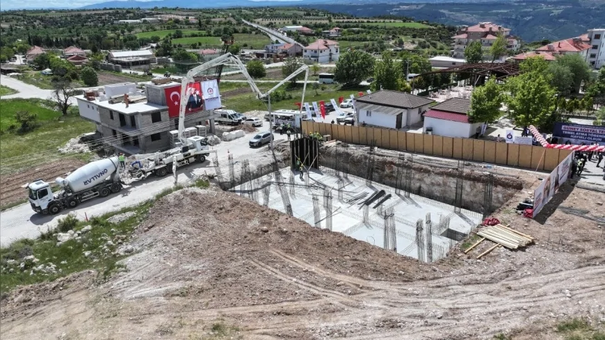 Denizli Büyükşehir Belediye Başkanı Bülent Nuri Çavuşoğlu: “Güney’de çocuklar ve gençler için yeni bir yaşam merkezi kuruyoruz”