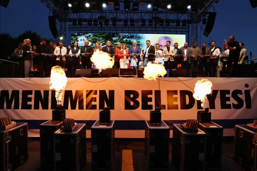 Menemen’de 23 Bin Metrekarelik Kent Gözü Rekreasyon Alanı On Binlerin Katıldığı Törenle Açıldı