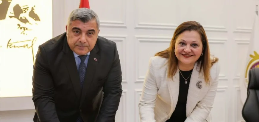 Afyonkarahisar Belediye Başkanı Burcu Köksal: “Yaklaşık 40 şoförü belediyemizde istihdam edeceğiz”