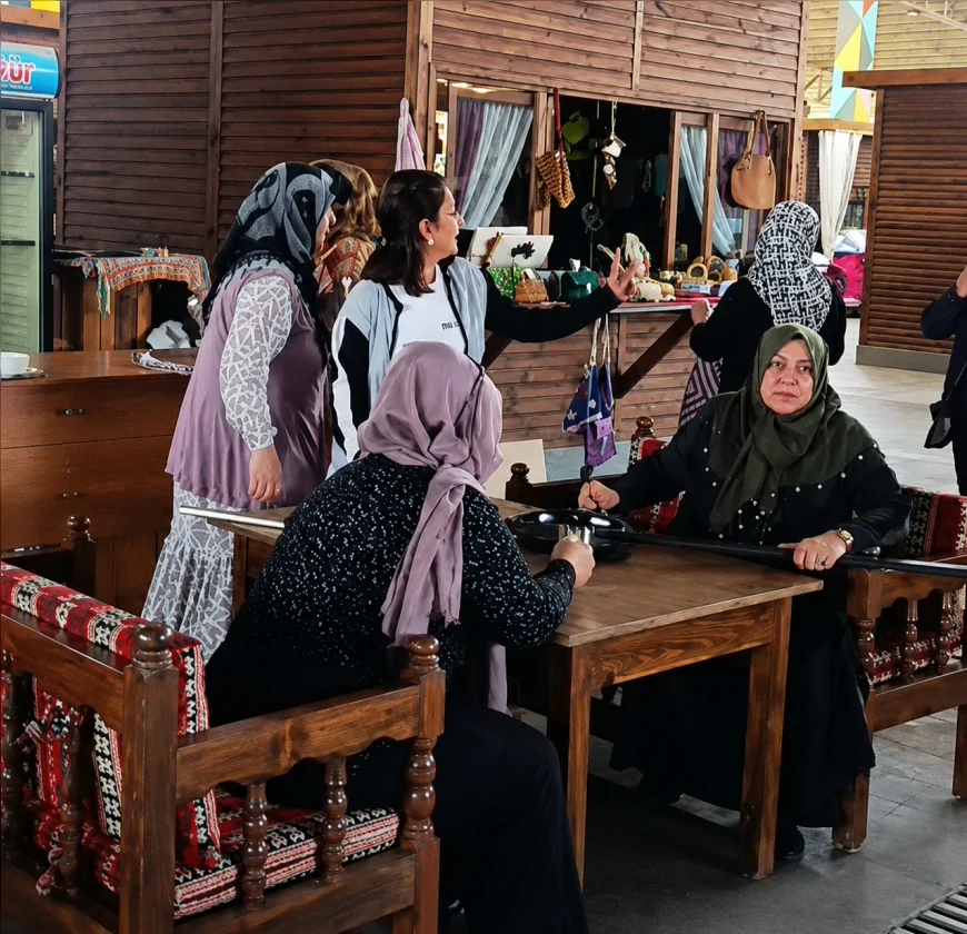 Kayapınar Belediyesi’nde büfe işleten kadınların tahliye iddiasına tepki: “Geçimimizi sağlıyoruz, mağdur ediliyoruz”