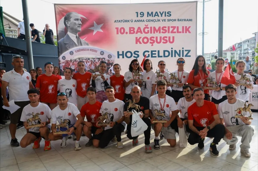 Karabağlar Belediye Başkanı Helil Kınay: “19 Mayıs ruhu dayanışma ve umutla büyümeye devam ediyor”