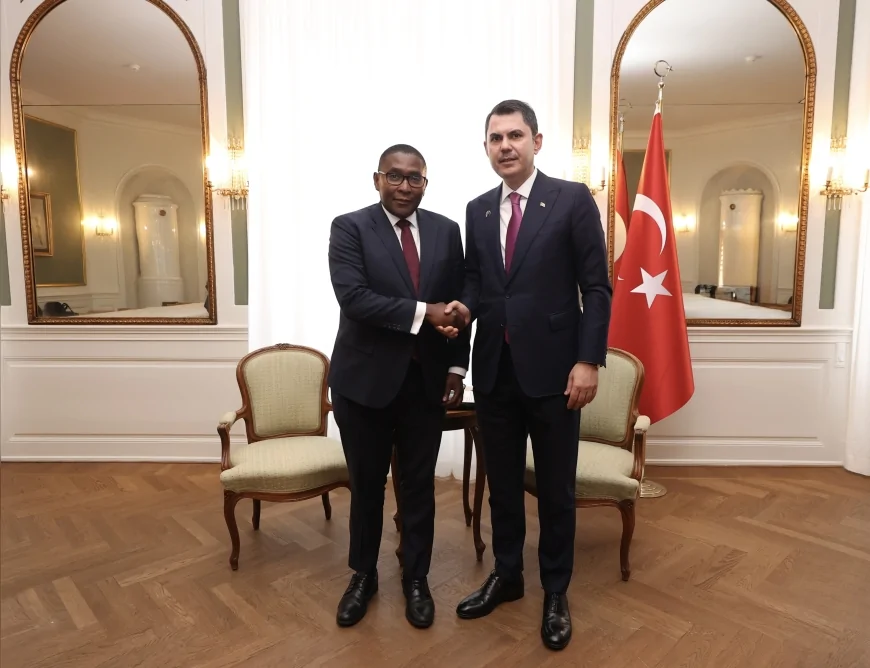 Çevre, Şehircilik ve İklim Değişikliği Bakanı Murat Kurum COP31 temasları kapsamında Danimarka Kralı X. Frederik ile görüştü