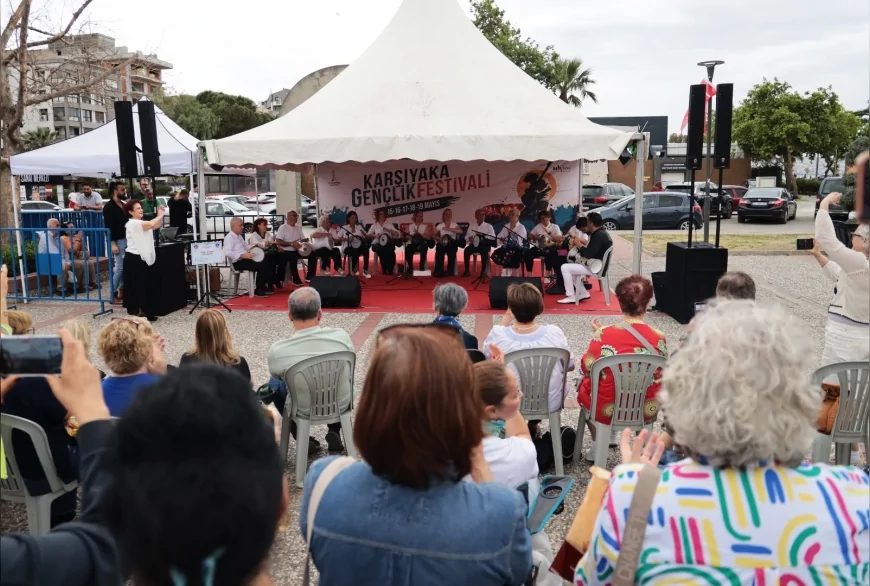 Karşıyaka Belediyesi Gençlik Festivali coşkusunu 5 gün süren etkinliklerle kutladı